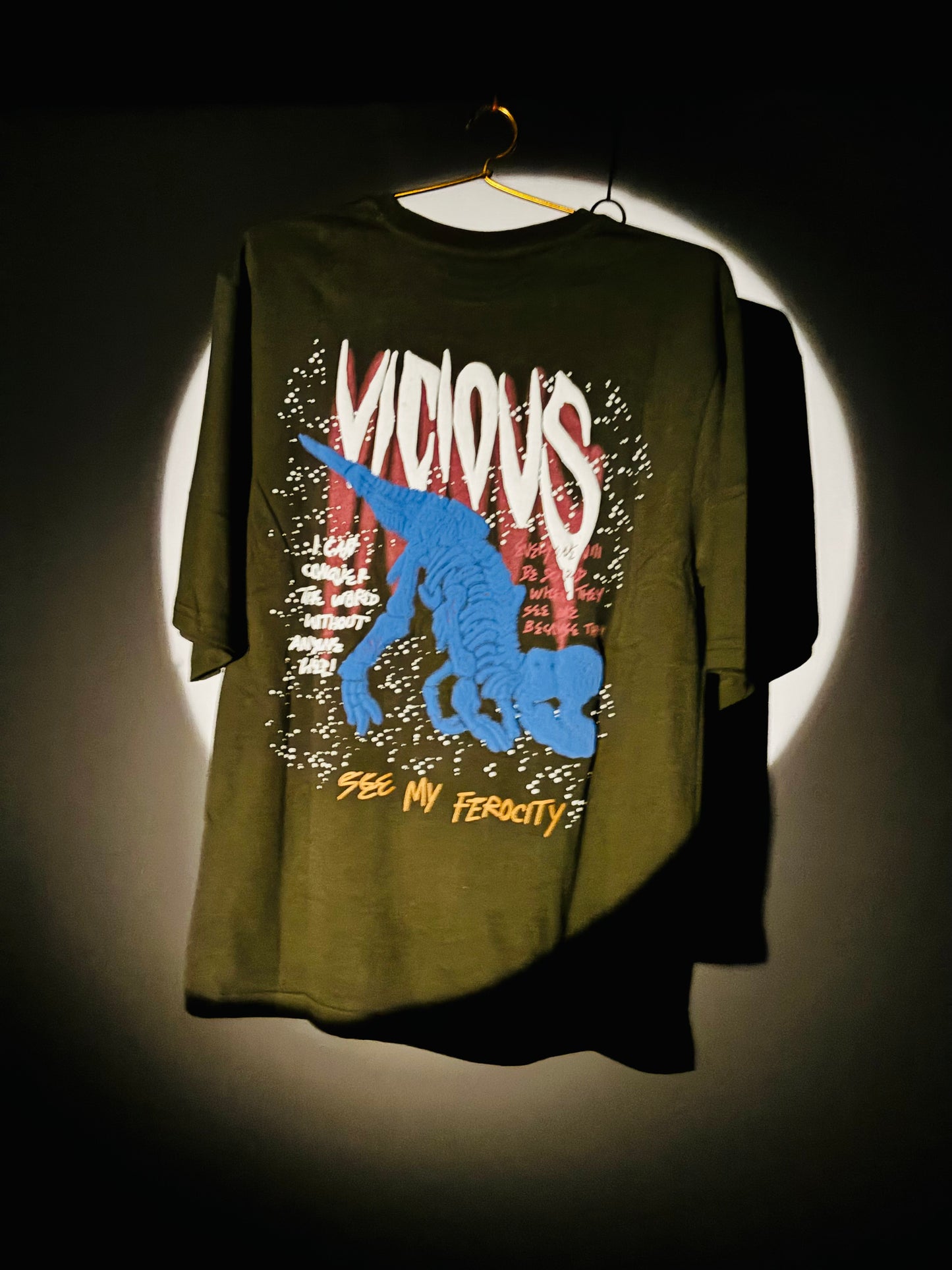 VICIOUS Bold Red Graphic T-Shirt – Unleash Your Ferocity 220GSM