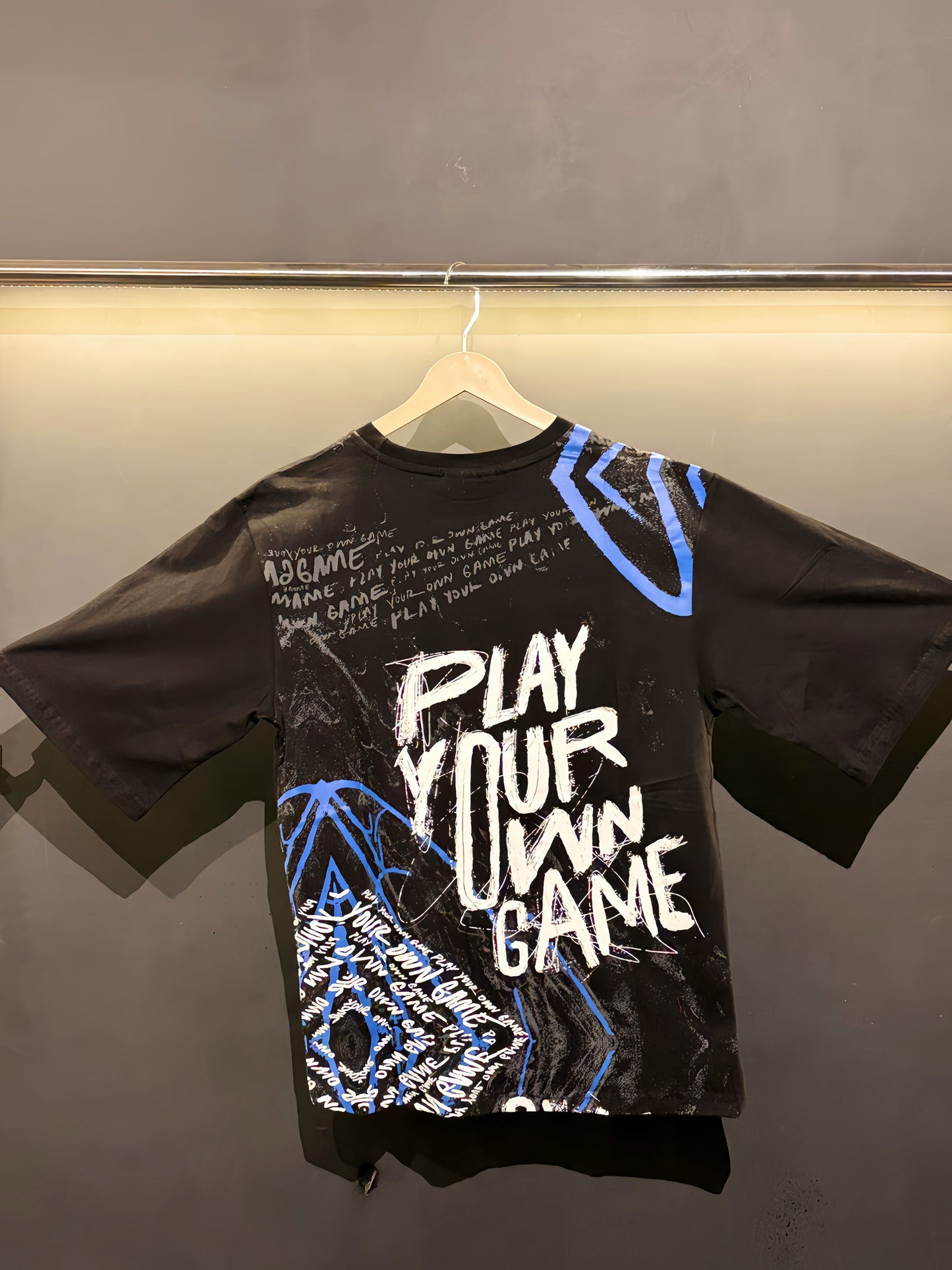 🔥 PLAY YOUR OWN GAME – Premium Graphic Tee 🔥220GSM